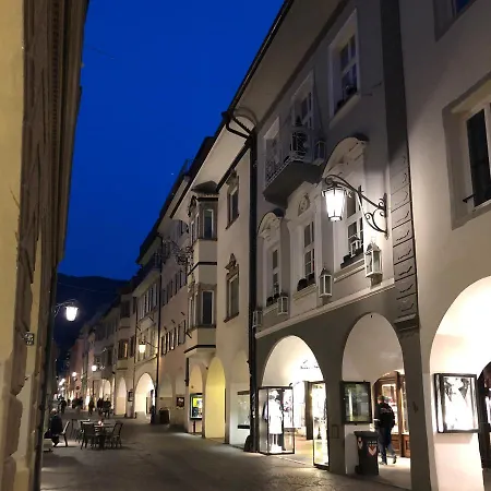 Portico 2* Meran