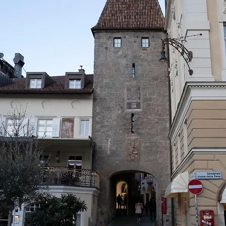 Portico Meran